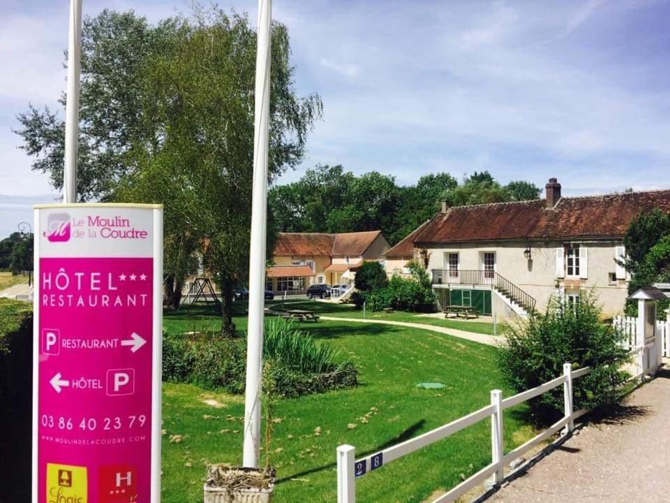 Logis Hotel Restaurant Le Moulin De La Coudre Venoy Exterior foto