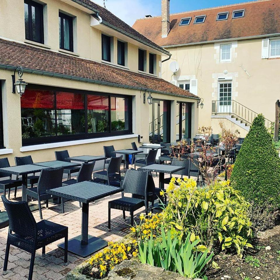 Logis Hotel Restaurant Le Moulin De La Coudre Venoy Exterior foto